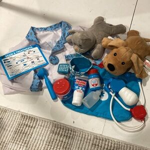 Melissa & Doug Vet/Doctor Playset